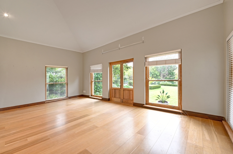 4 Bedroom Property for Sale in Constantia Western Cape